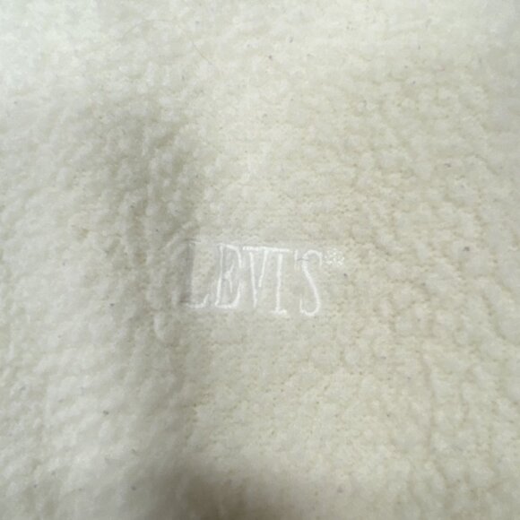 Levis Womens Ivory Sherpa Fleece Crewneck Pullover Cropped Sweatshirt Size XS - Picture 6 of 11